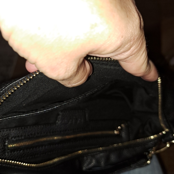 BCBG Paris Convertible Black Purse/Bag - Picture 6 of 6